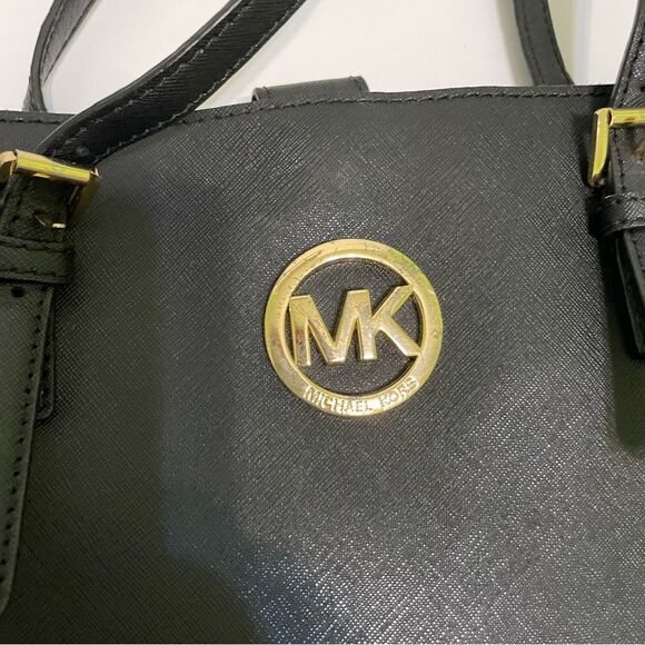 Michael Kors Black Safiano Leather Long Handle Tote - Picture 5 of 15